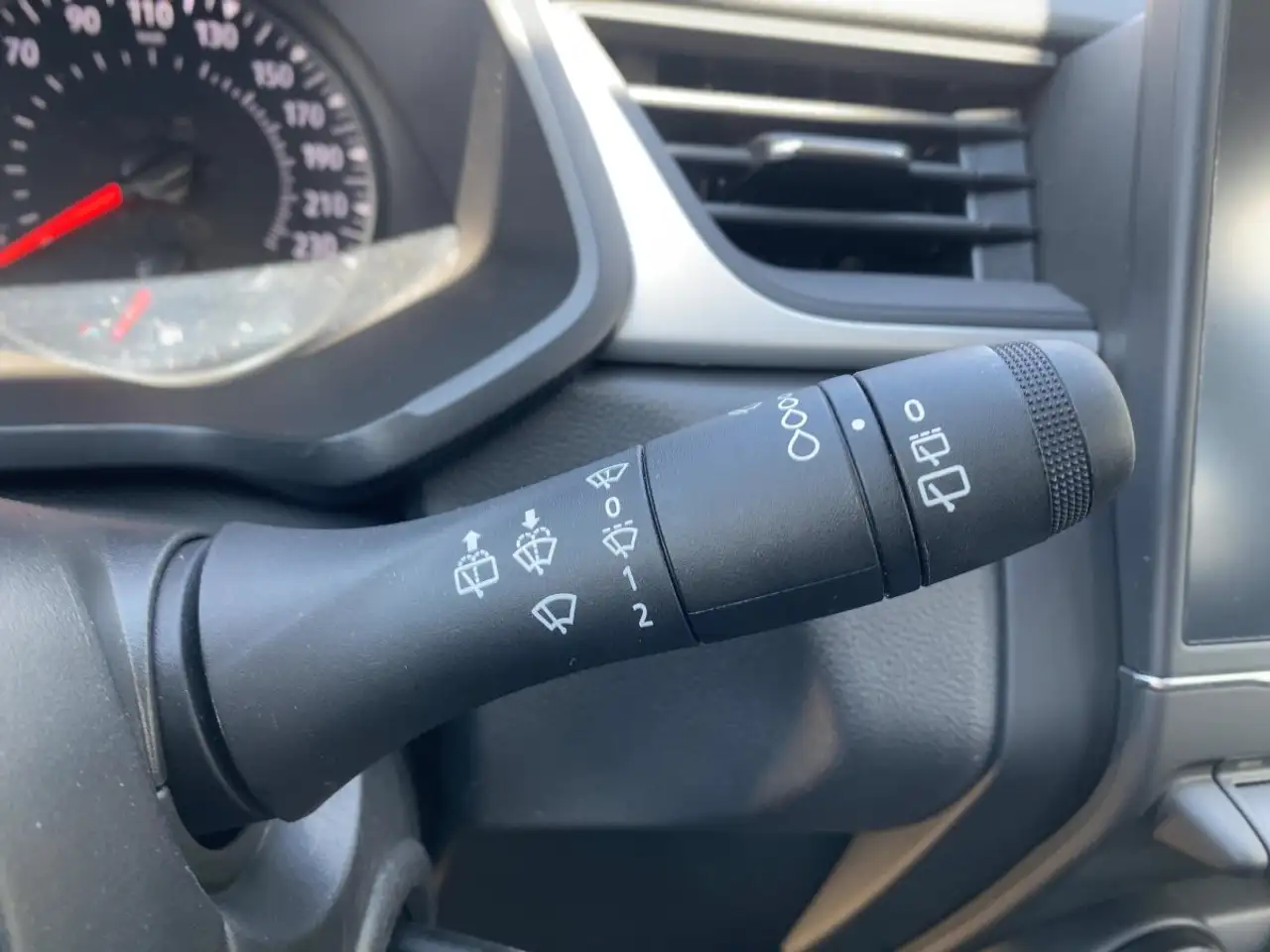 Renault Captur II 1.0 TCe 90 Equilibre LED*SHZ*PDC*LED — معرض صور السيارة 20