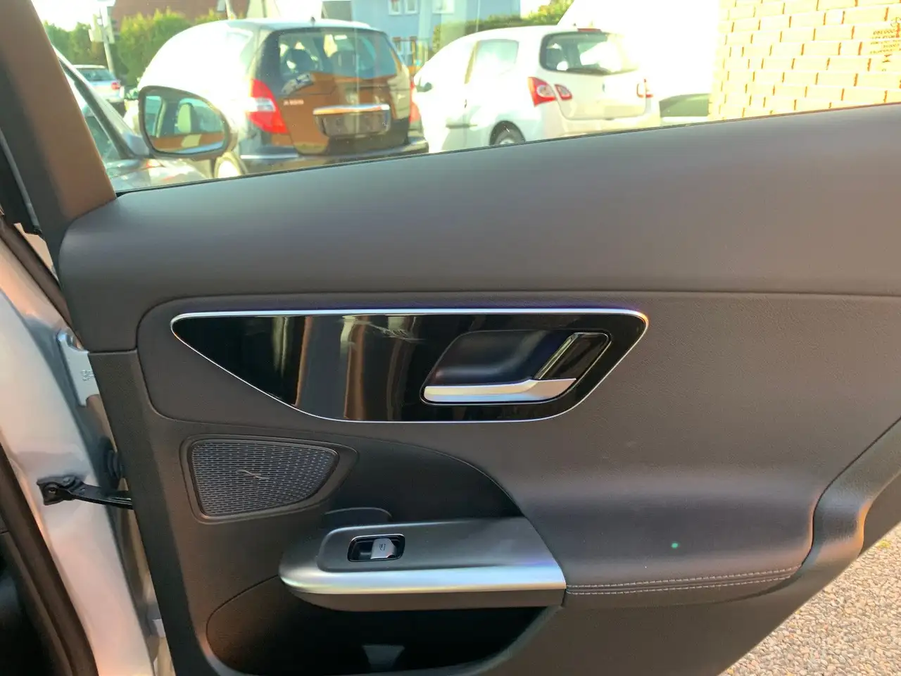 Mercedes-Benz C 180 Limousine Edition Avantgarde — Galería del vehículo 21