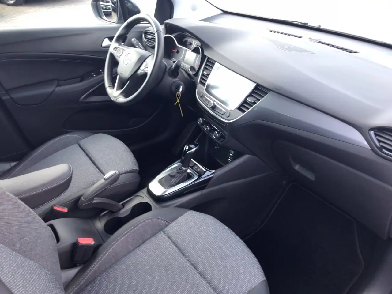Opel Crossland 1.2 Turbo Enjoy *HU/AU neu* — Vehicle gallery 18