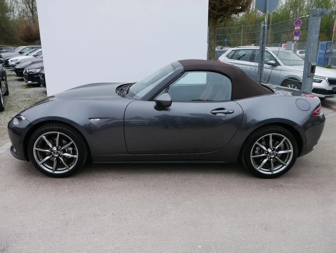 Mazda MX-5 ST SKYACTIV*PDC-HINTEN*KAMERA*TEMPOMAT*SHZ*KESSY*N — Galerie du véhicule 15