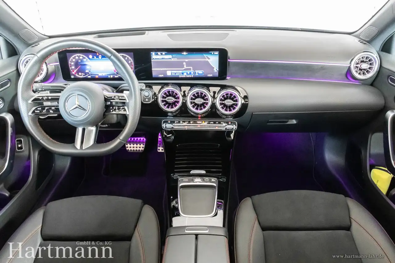 Mercedes-Benz A 180 A 180 Limo AMG Premium+ Night Multibeam Panorama — Vehicle gallery 8