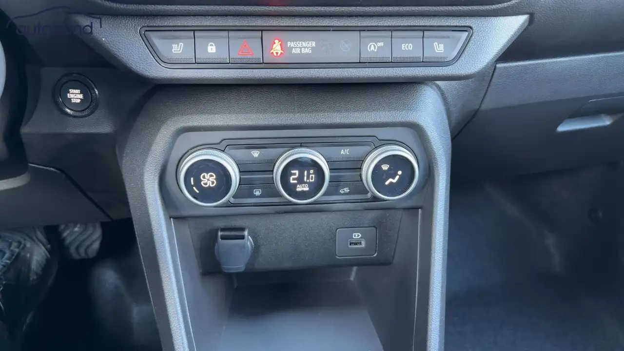 Dacia Logan Black Edition — Vehicle gallery 13