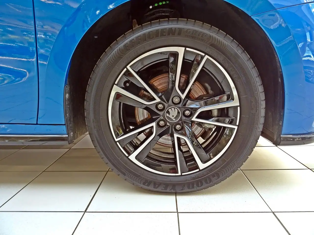 Skoda Fabia 1.0 TSI DSG Monte Carlo — Galería del vehículo 15