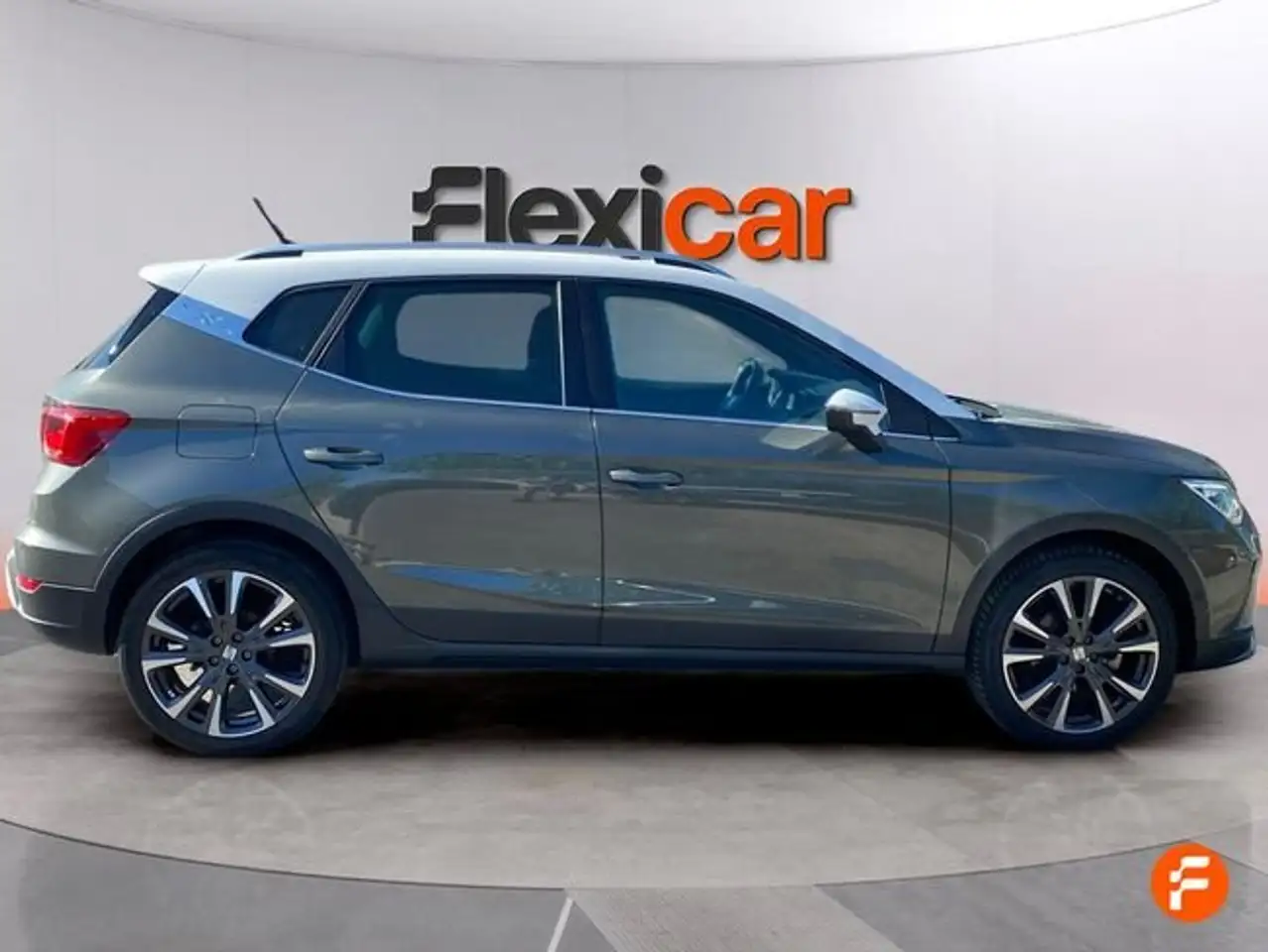 SEAT Arona 1.5 EcoTSI S&S Special Edition DSG7 150 — Vehicle gallery 8