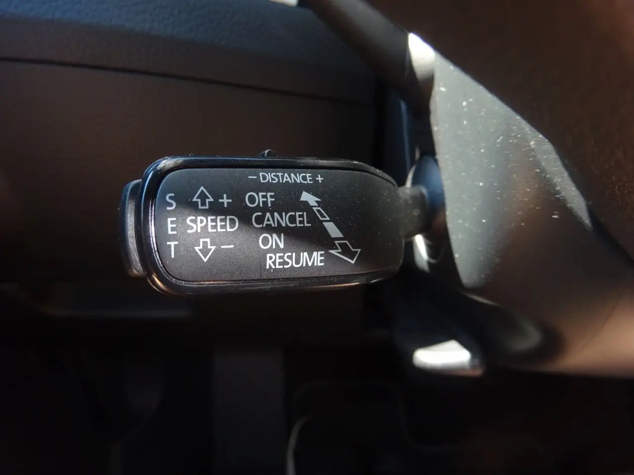Skoda Superb Combi 217PS DSG iV Style ACC Panorama — معرض صور السيارة 22