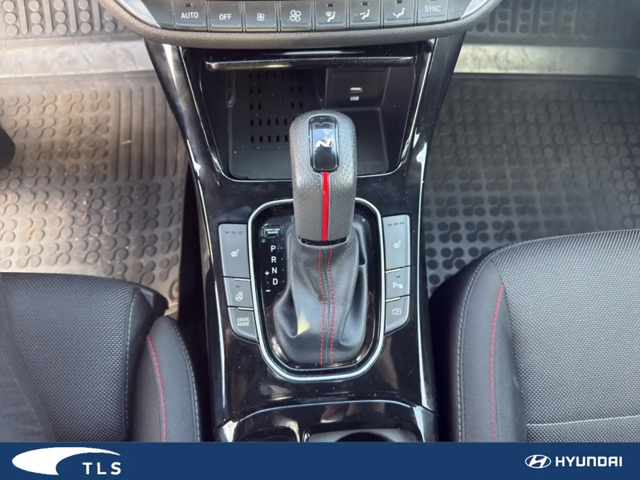 Hyundai i30 N Line Mild-Hybrid Sportpaket Navi Digitales Cockp — معرض صور السيارة 14
