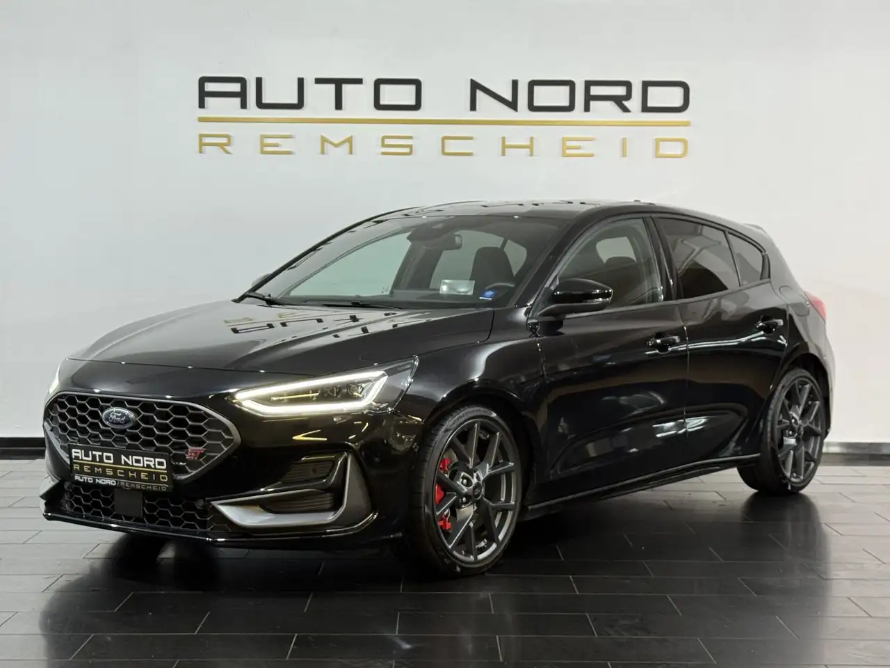 Ford Focus ST X *B&O*Schale*Head-Up*AHK*Ambiente* — Vehicle gallery 10