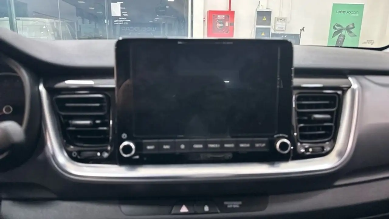 Kia Stonic 1.0 T-GDi MHEV Drive 100 — معرض صور السيارة 17
