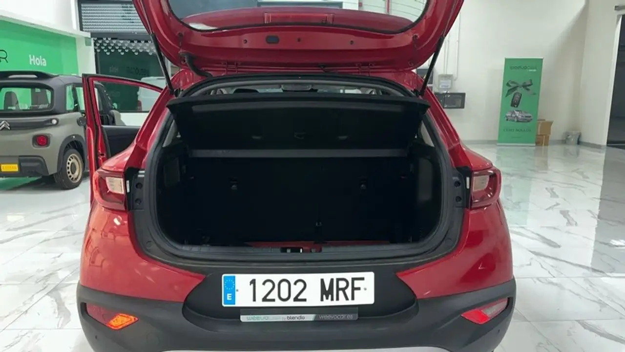 Kia Stonic 1.0 T-GDi MHEV Drive 100 — معرض صور السيارة 9