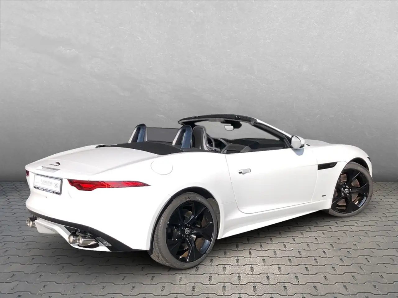 Jaguar F-Type Cabrio P450 RWD 75 PDC vo. und hi. Black Pack — Galería del vehículo 2