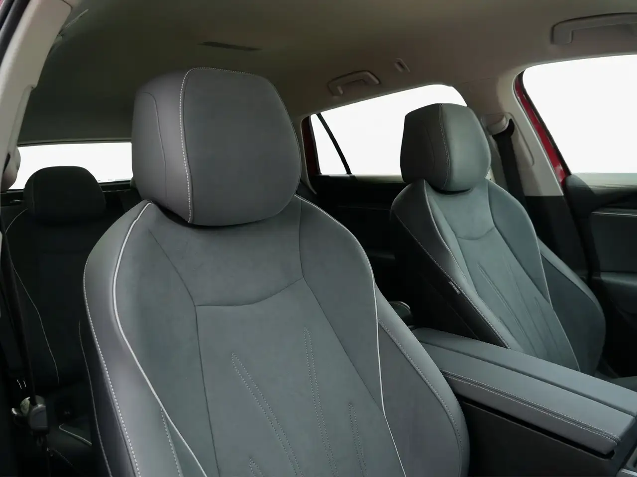 Volkswagen Passat Variant 1.5 eTSI Business RFK*AHK*Massage — Galería del vehículo 10