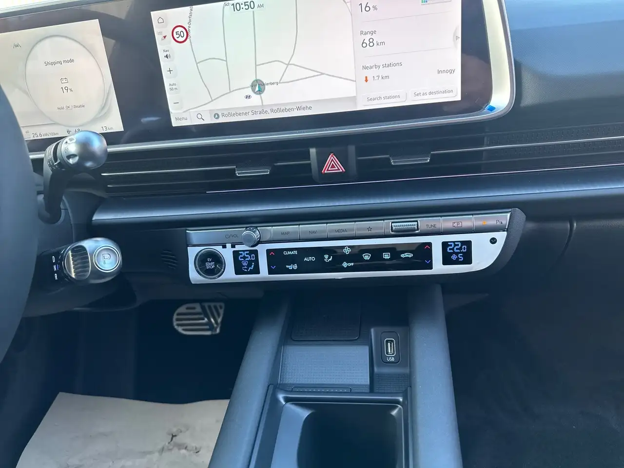 Hyundai IONIQ 6 77,4 kWh 4WD UNIQ + DIG. SPIEGEL+20"+SD - SOFORT — Galería del vehículo 17