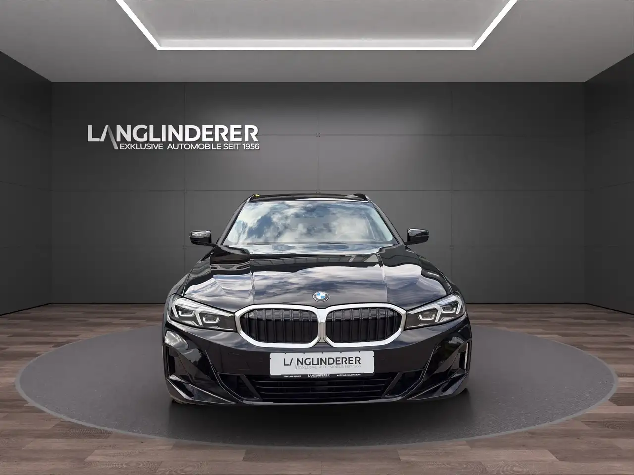 BMW 320 i Touring NP 55.809,- el.Sitze Komfortzugang Wire — معرض صور السيارة 3