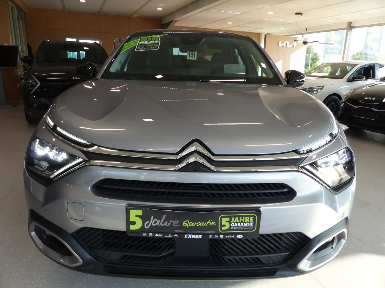 Citroen C4 1.2 PureTech 130 MAX LED+Navi+SHZ+Winterp.+LM — Vehicle gallery 5