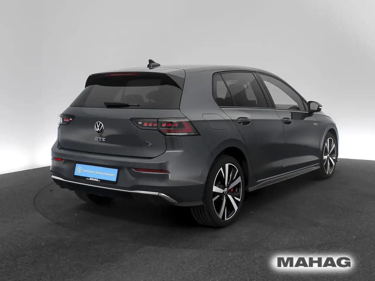 Volkswagen Golf GTE VIII GTE 1.5 TSI HYBRID DCC IQ.LIGHT Navi 3 — Vehicle gallery 6