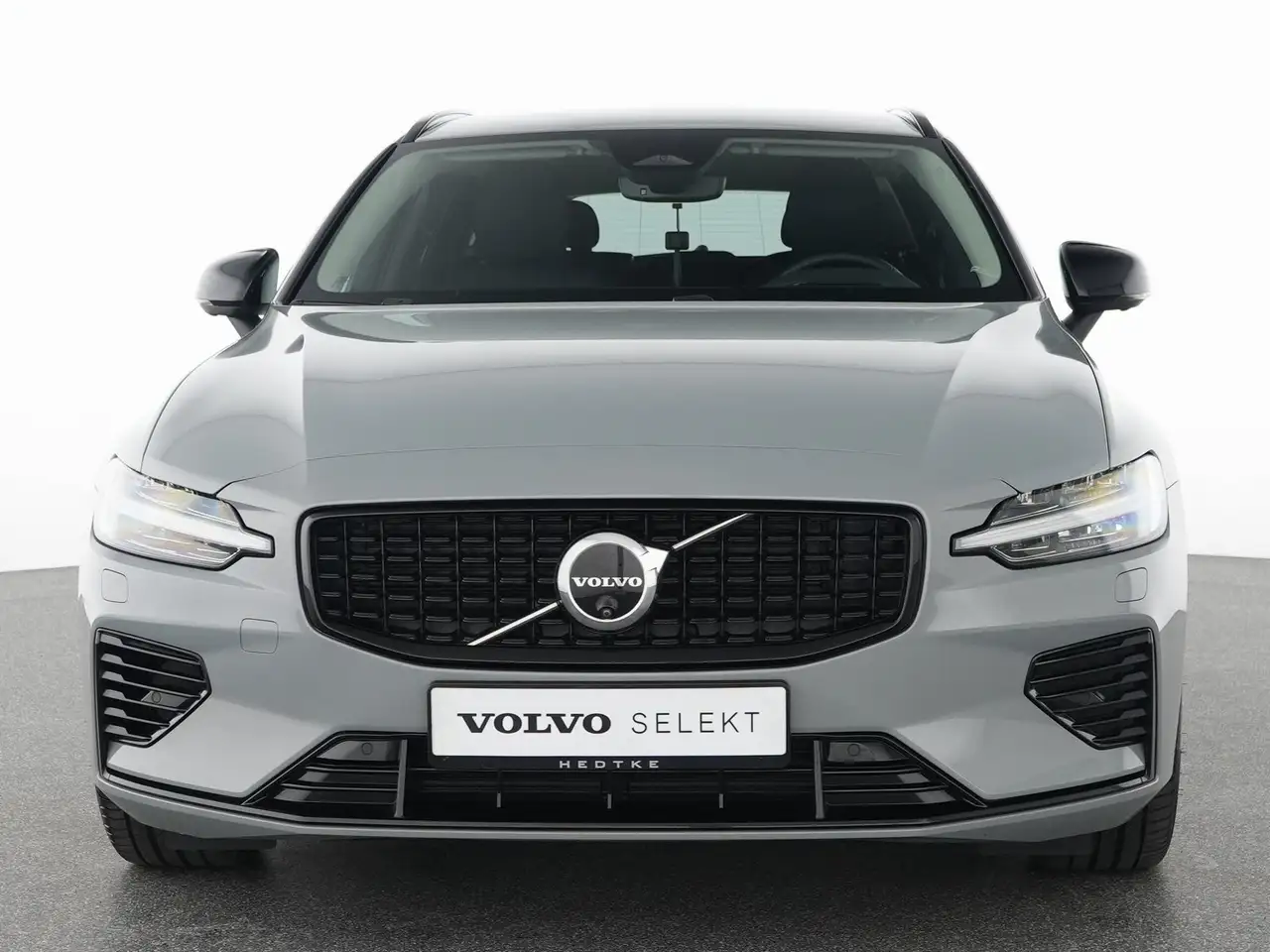 Volvo V60 T8 Plug-In-Hybrid AWD Plus Dark — Galerie du véhicule 15