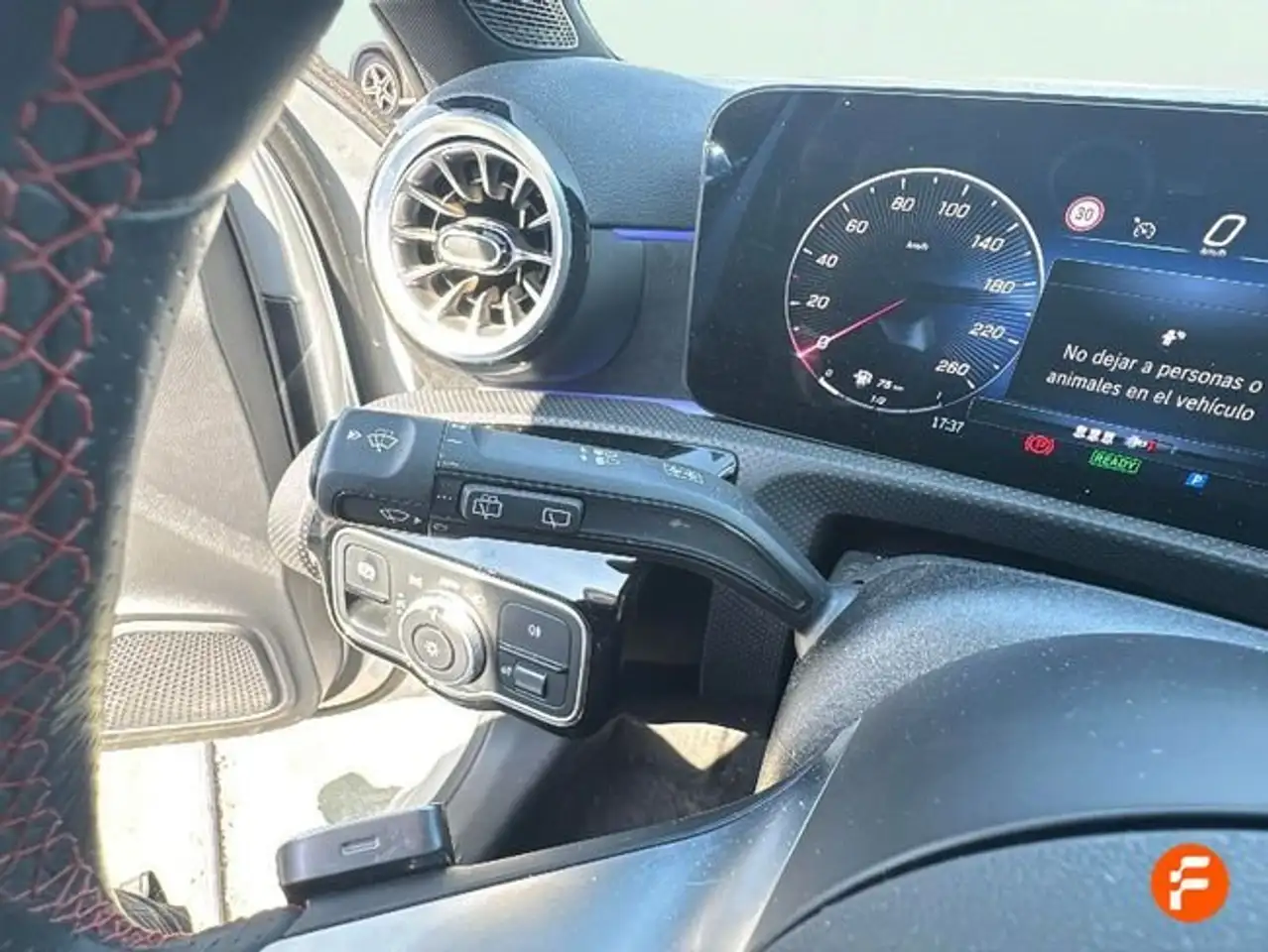 Mercedes-Benz A 250 e — معرض صور السيارة 17