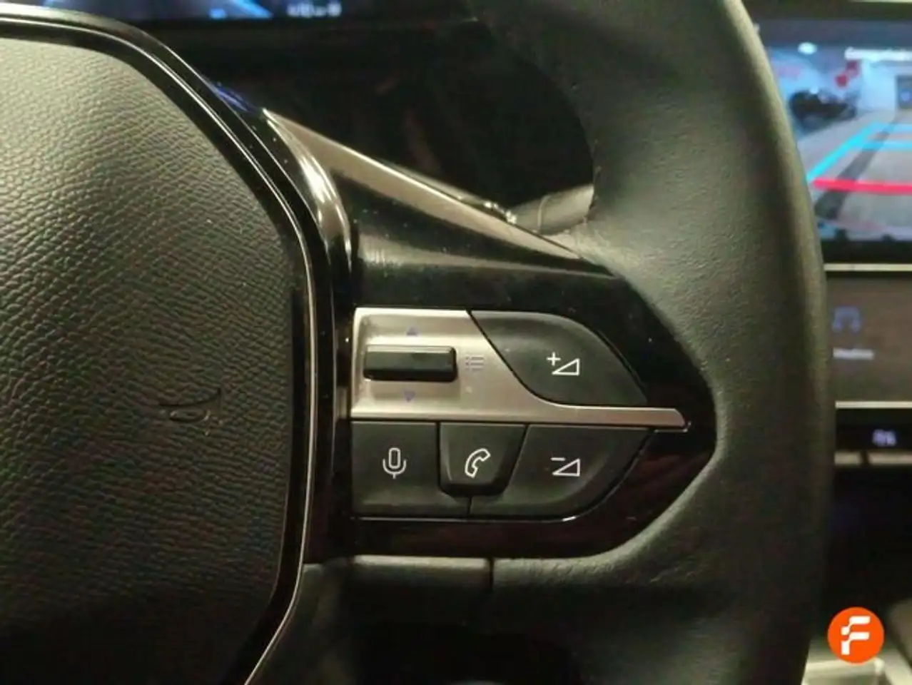 Peugeot 308 1.5 BlueHDi S&S Allure EAT8 130 — Vehicle gallery 24