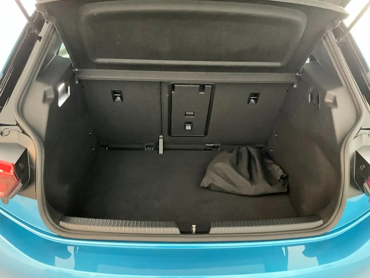 Volkswagen ID.3 Pro , LED-Matrix, ACC — Galería del vehículo 6