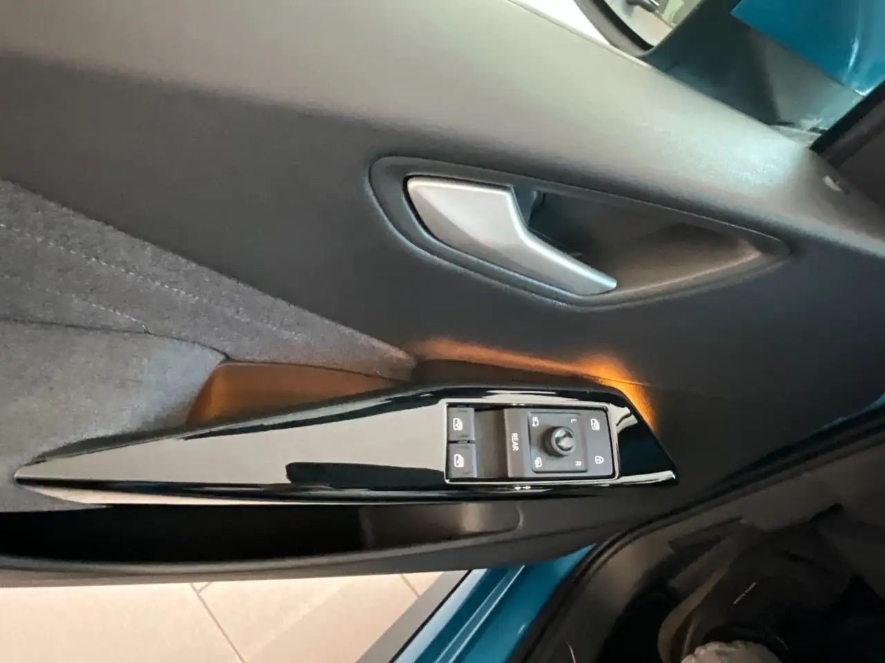 Volkswagen ID.3 Pro , LED-Matrix, ACC — Galería del vehículo 16