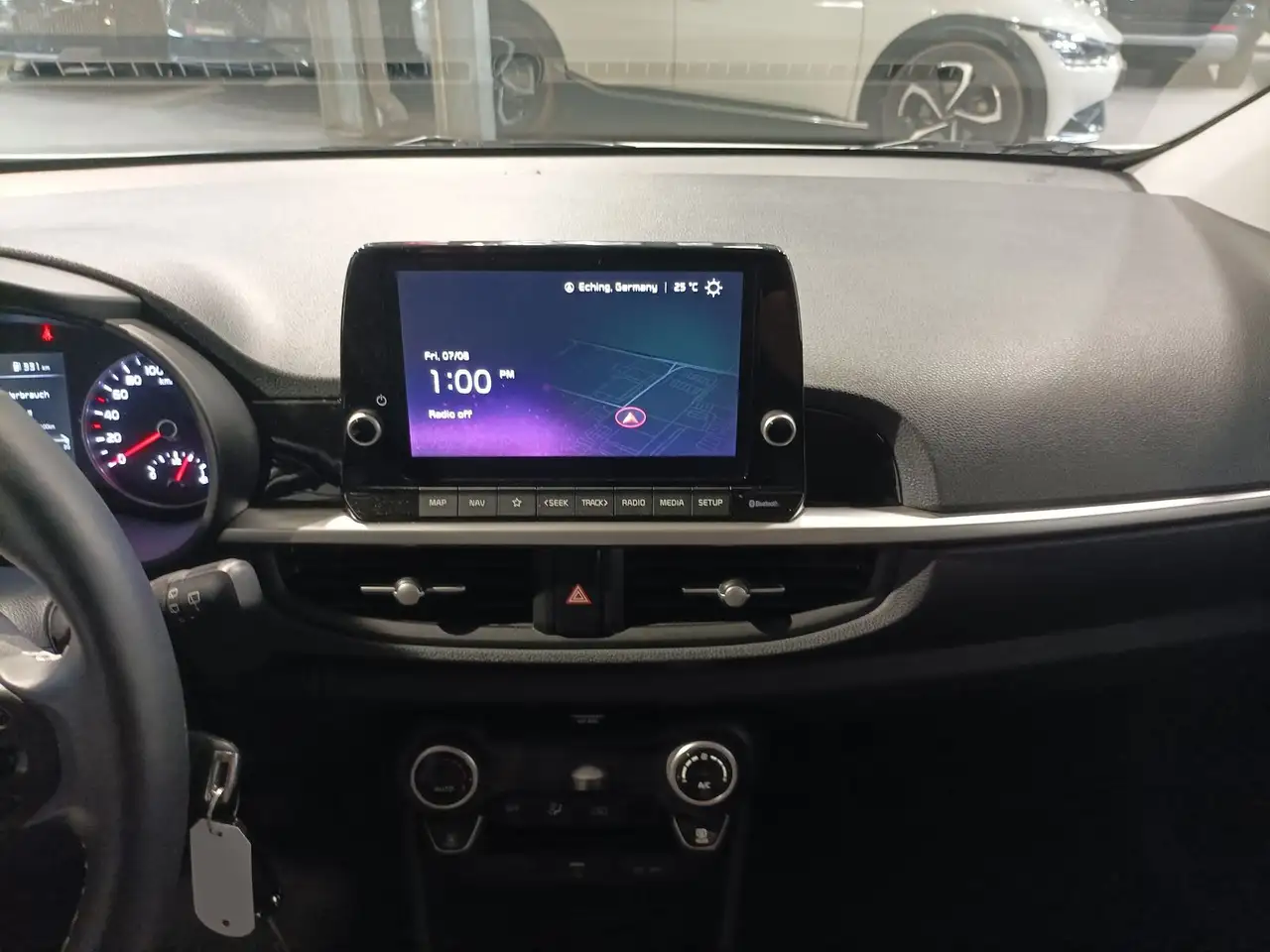 Kia Picanto 1.0 Vision Navi|Kamera|Sitzheiz — Vehicle gallery 12