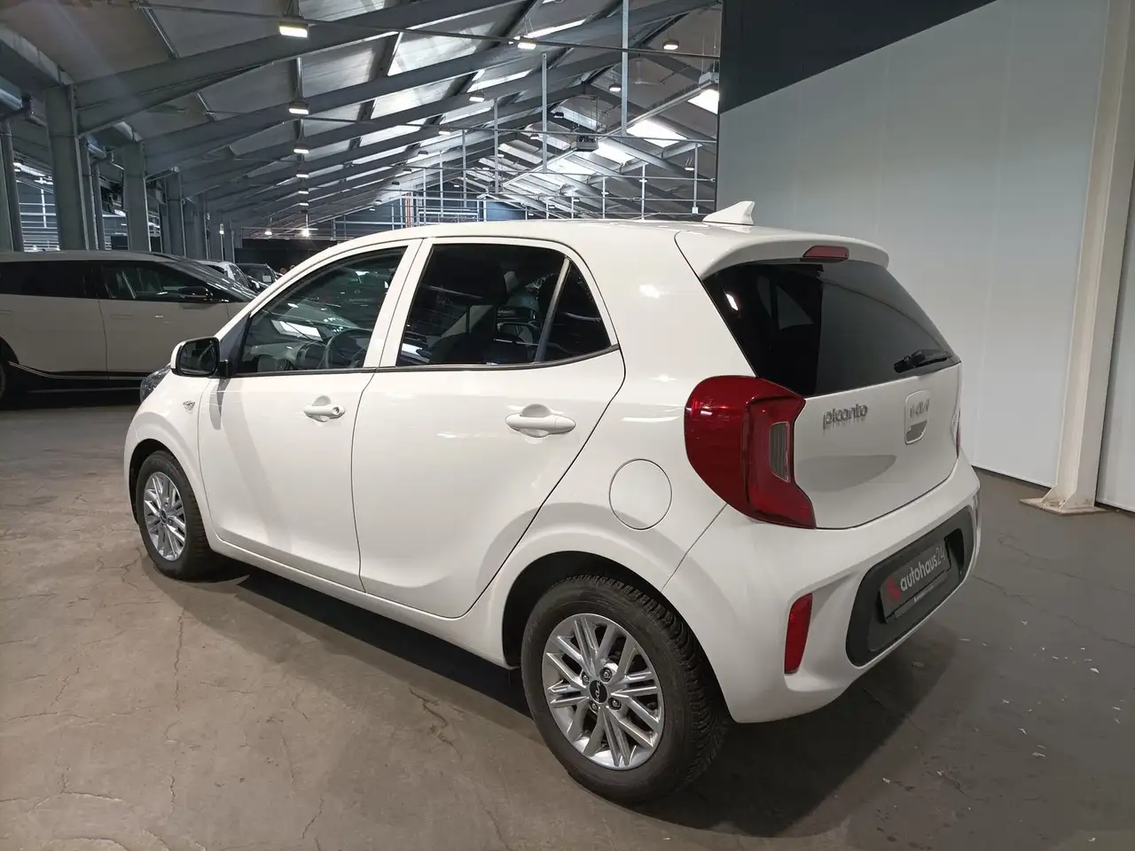 Kia Picanto 1.0 Vision Navi|Kamera|Sitzheiz — Vehicle gallery 4