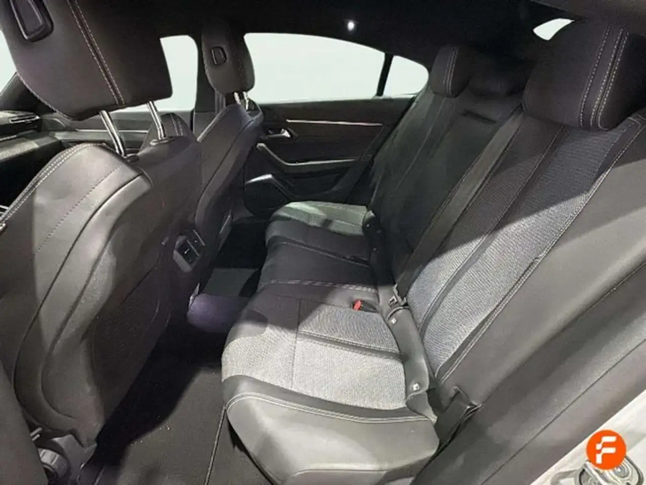 Peugeot 508 1.2 PureTech S&S Allure EAT8 130 — معرض صور السيارة 13