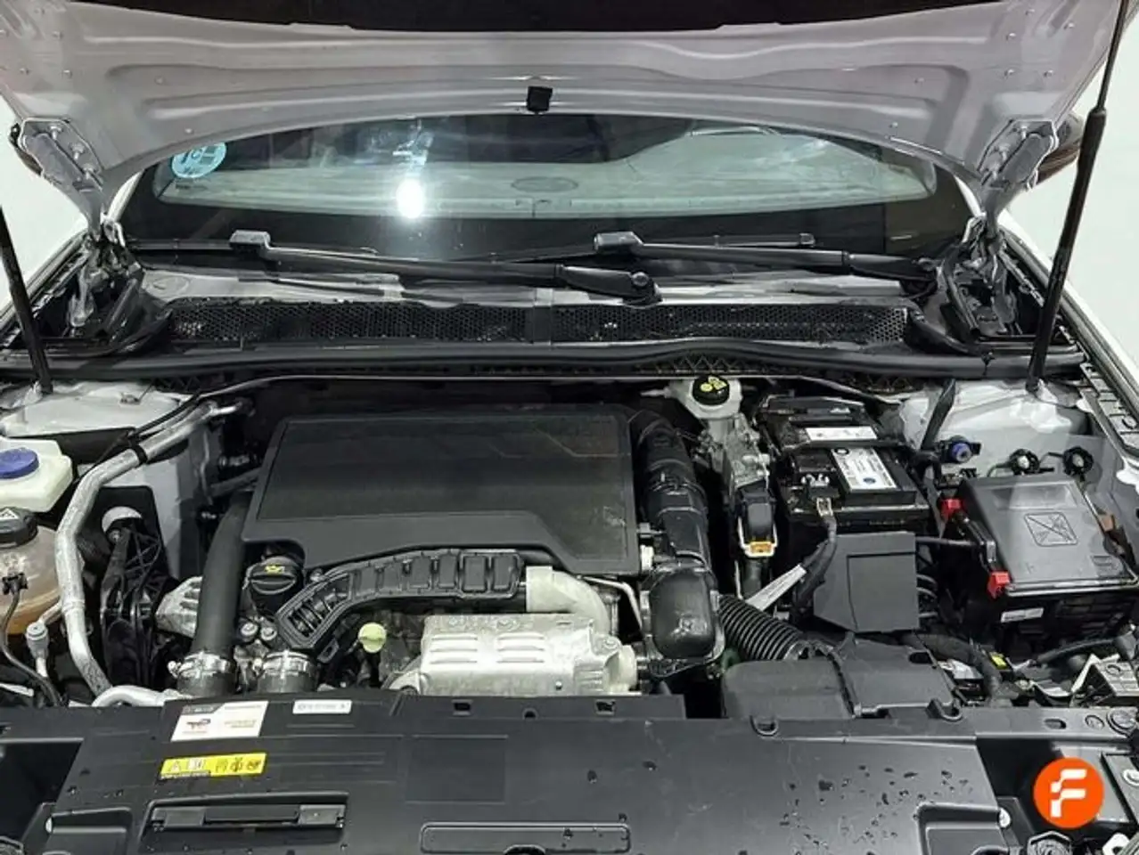 Peugeot 508 1.2 PureTech S&S Allure EAT8 130 — معرض صور السيارة 16