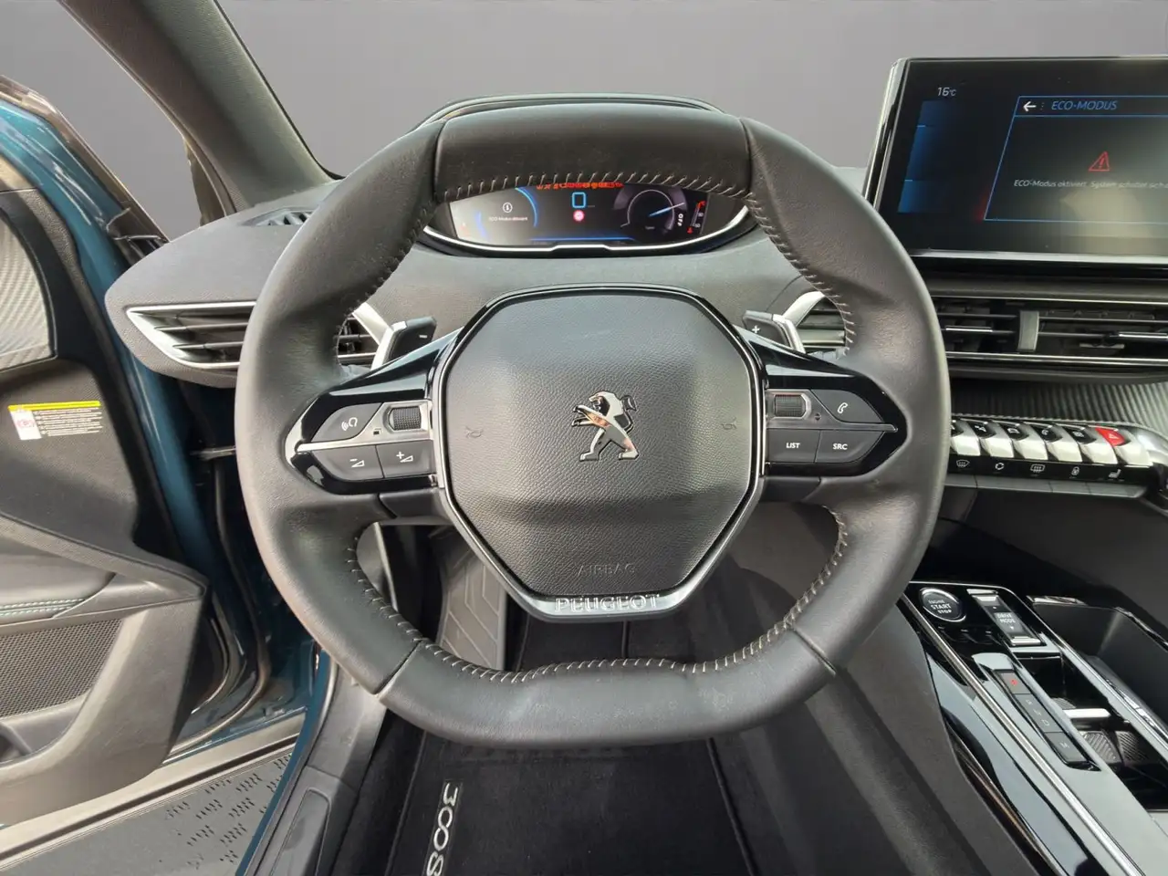 Peugeot 3008 Allure Pack HYBRID 136 e-DSC6 — Galerie du véhicule 10