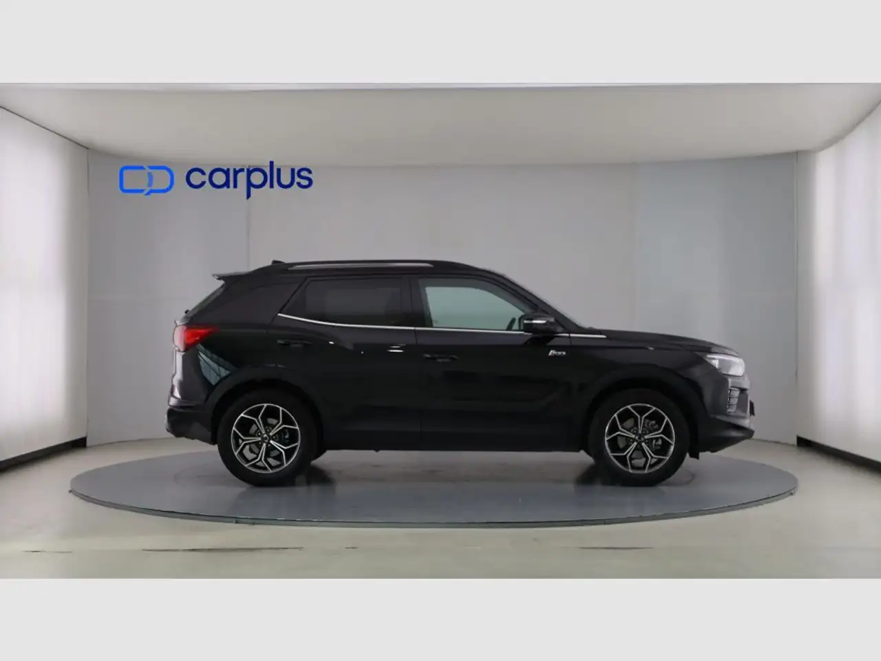 SsangYong Korando G15 Urban Plus 4x2 L.P. — Galería del vehículo 4