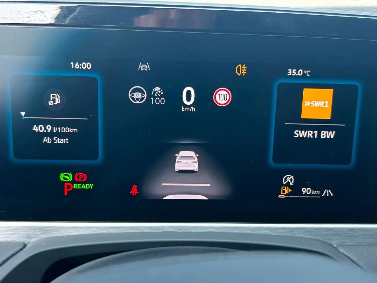 Volkswagen Passat Variant 1.5 eTSI DSG Business HEAD-UP+ERG — معرض صور السيارة 19