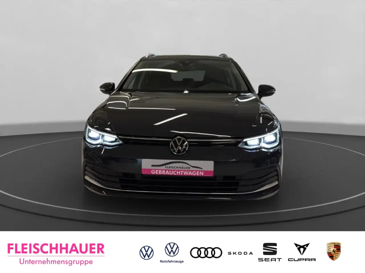 Volkswagen Golf Variant VIII 1.5 eTSI Move Matrix+Navi+AHK+Kamera+App — معرض صور السيارة 2