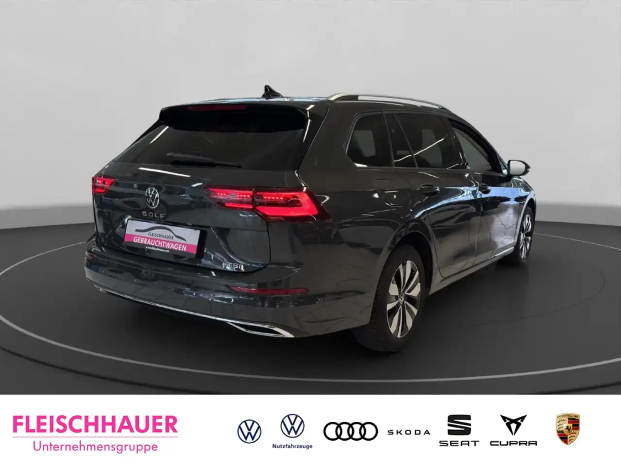 Volkswagen Golf Variant VIII 1.5 eTSI Move Matrix+Navi+AHK+Kamera+App — معرض صور السيارة 8
