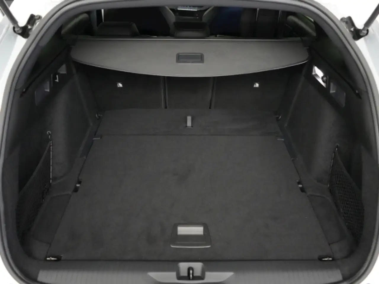 Opel Astra L ST GS AT+LED+360 GRAD KAMERA+SITZ-/LENKRADHEIZUN — Vehicle gallery 9