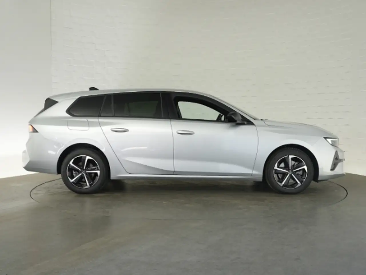 Opel Astra L ST GS AT+LED+360 GRAD KAMERA+SITZ-/LENKRADHEIZUN — Vehicle gallery 29