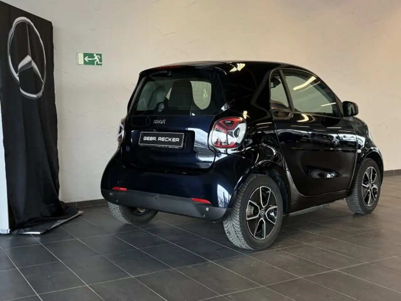 smart forTwo smart EQfortwo Exclusive LED Lkrdhzg Kamera Pano — Vehicle gallery 7