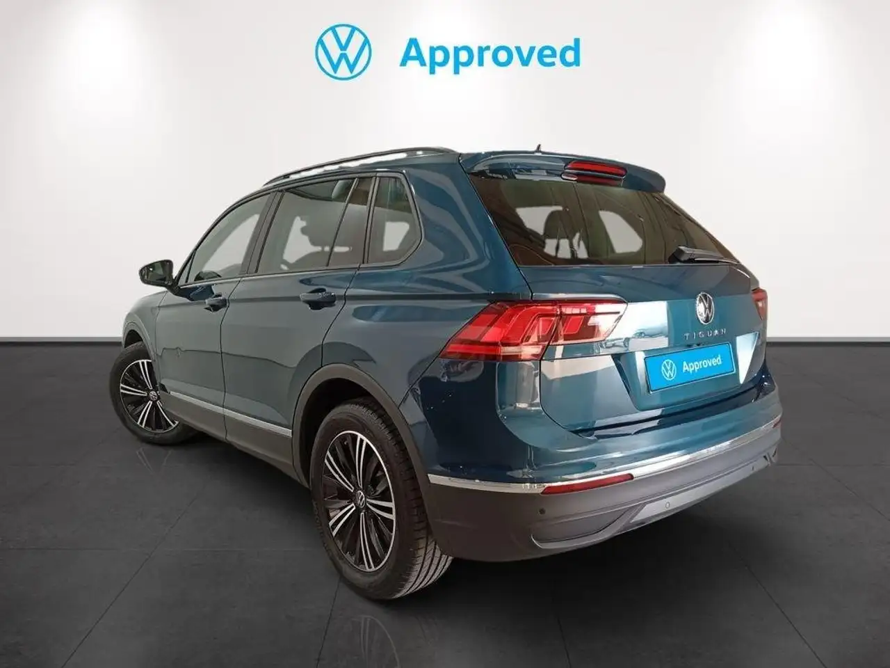 Volkswagen Tiguan 1.5 TSI Life 110kW — معرض صور السيارة 2