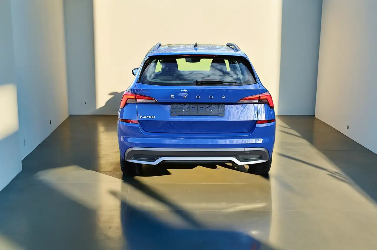 Skoda Kamiq 1.0TSi Ambition Klima/efH/ZV/Pdc/LED — معرض صور السيارة 7