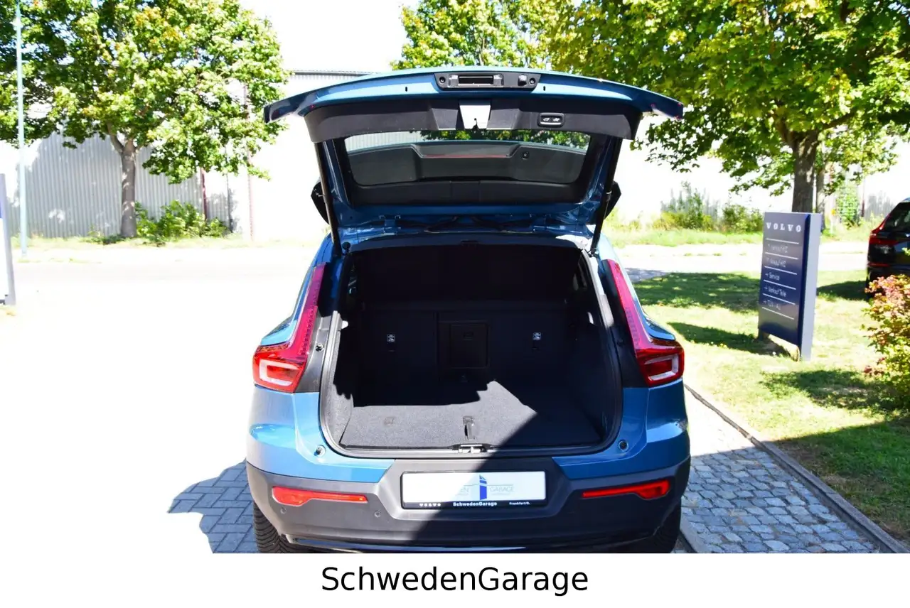 Volvo XC40 B4 Plus Dark 360°/H&K/PilotAssist — Galería del vehículo 8