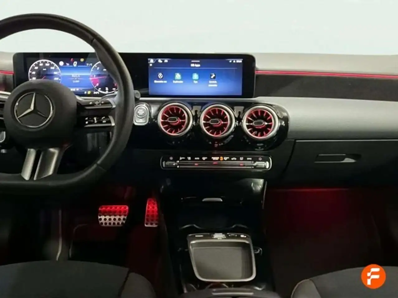 Mercedes-Benz A 180 d — معرض صور السيارة 13