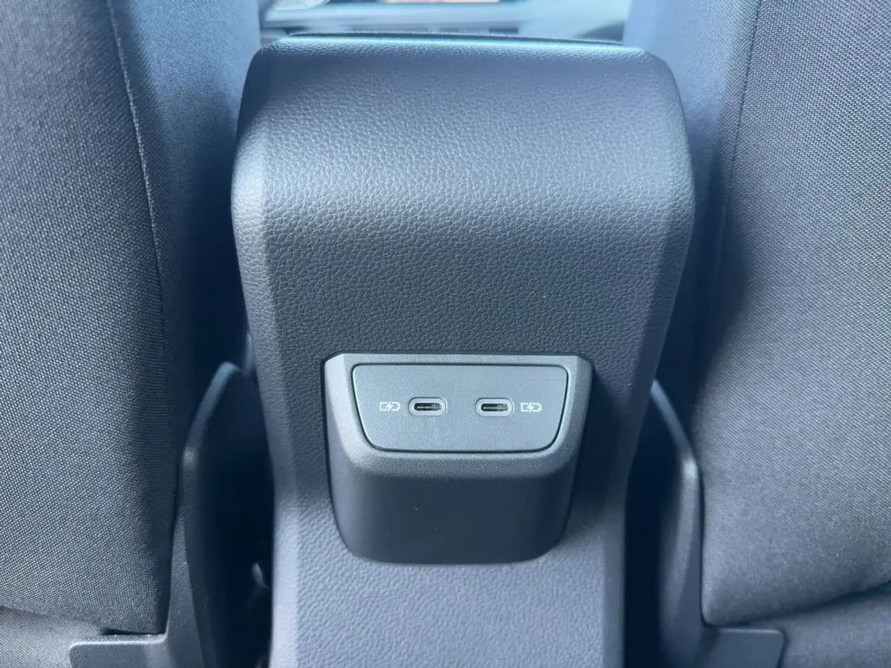 Volkswagen Taigo R-Line 1.0 TSI 7-Gang-DSG — معرض صور السيارة 20