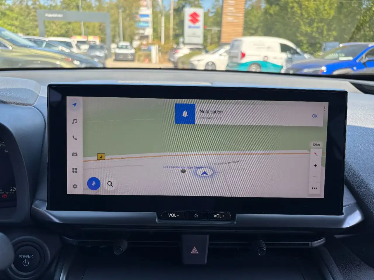 Toyota C-HR 2.0 Plug-in Hybrid Team D LED, Kamera, Navi — Galería del vehículo 10