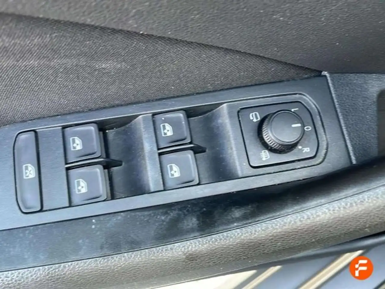 Skoda Kamiq 1.0 TSI Ambition 81kW — معرض صور السيارة 33