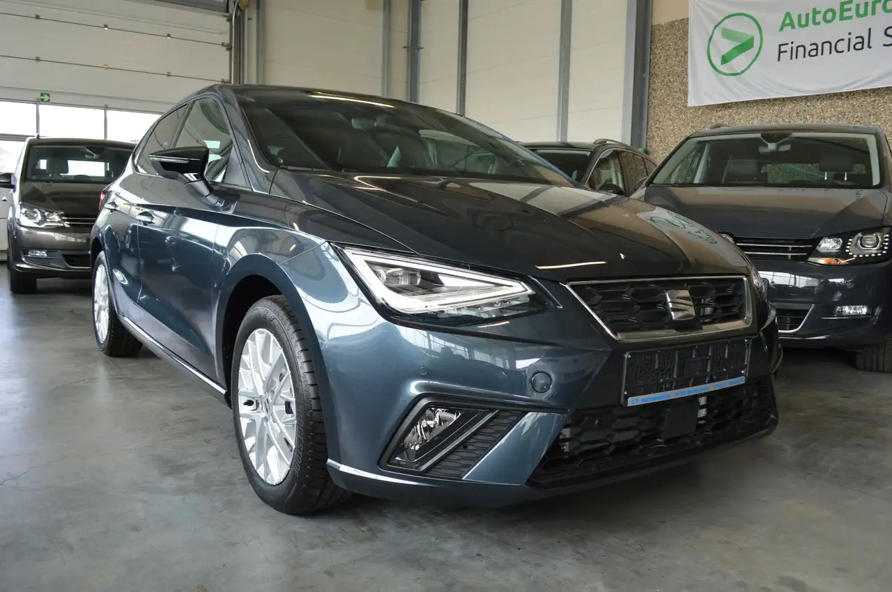 SEAT Ibiza 1.0 TSI FR 5J GARANTIE|LED|NAV|VIRT|KAMERA — Galería del vehículo 5