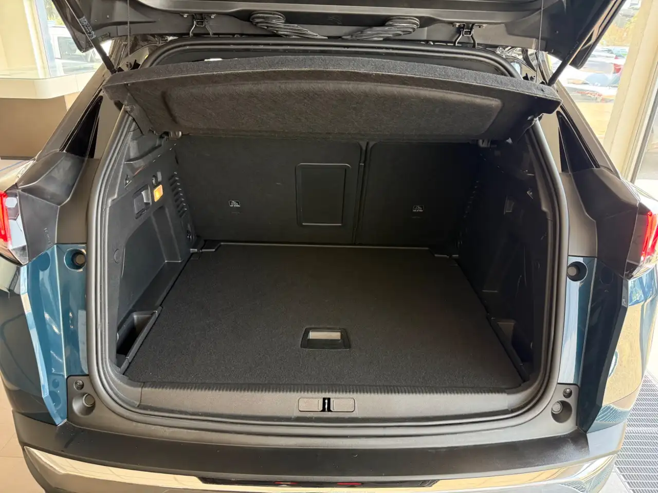 Peugeot 3008 1.2 PureTech 130 GT Kamera*Navi*Sitzhzg — Vehicle gallery 11