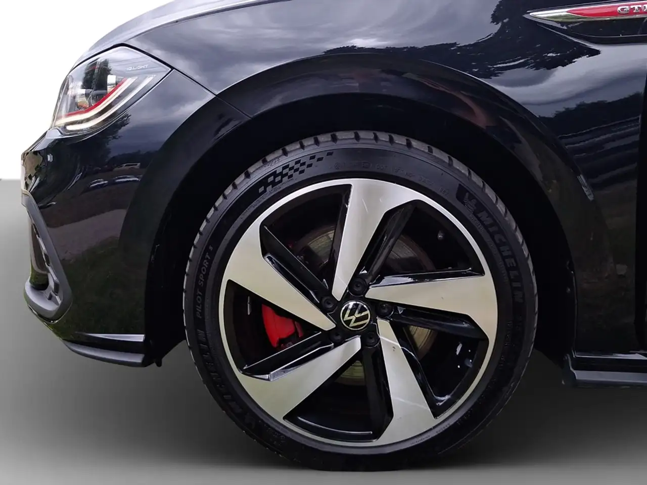 Volkswagen Polo 2.0 TSI DSG GTI DCC PANO*IQ.LIGHT*VIRTUAL*NAVI*... — Galerie du véhicule 23