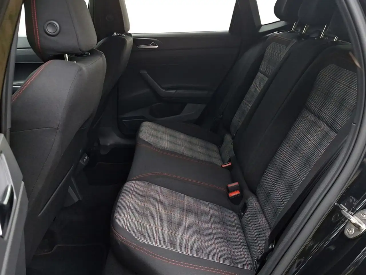 Volkswagen Polo 2.0 TSI DSG GTI DCC PANO*IQ.LIGHT*VIRTUAL*NAVI*... — Galerie du véhicule 22