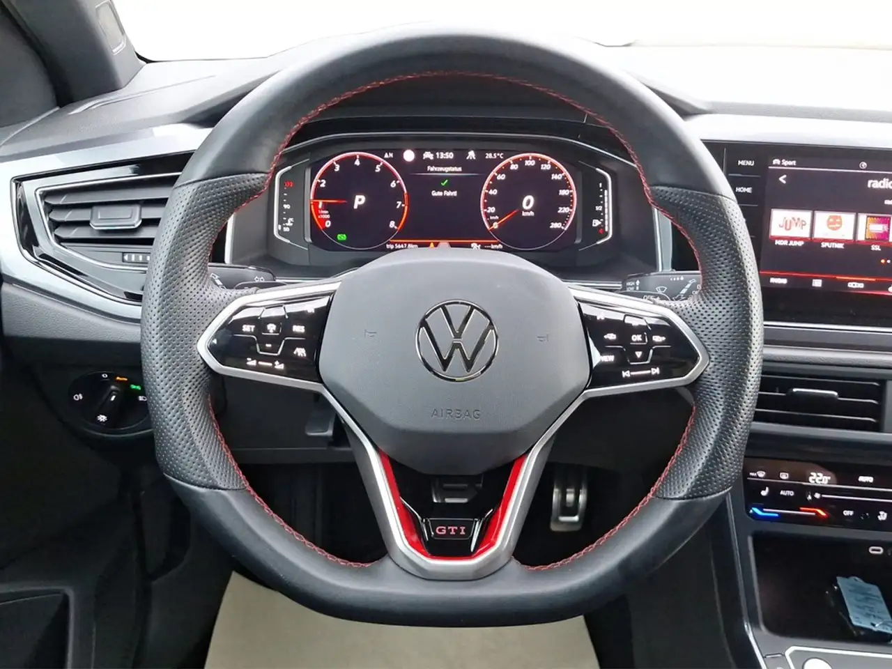 Volkswagen Polo 2.0 TSI DSG GTI DCC PANO*IQ.LIGHT*VIRTUAL*NAVI*... — Galerie du véhicule 16