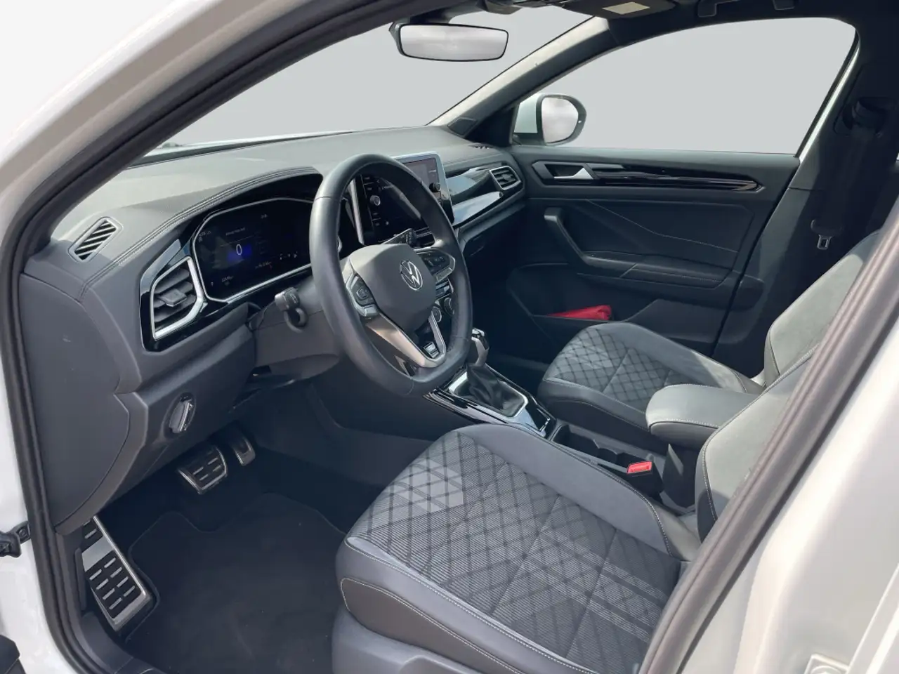 Volkswagen T-Roc 1.5 TSI DSG R-Line ACC EasyOpen Kamera — Galería del vehículo 12