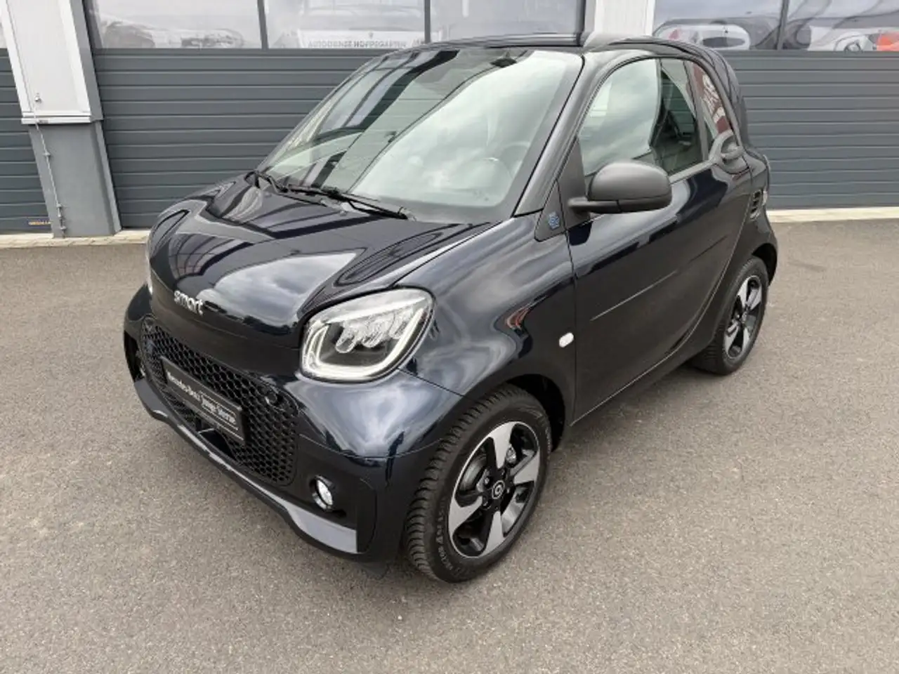 smart forTwo smart EQ fortwo Exclusive LED Kamera Sitzheizung — معرض صور السيارة 2